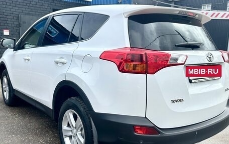 Toyota RAV4, 2013 год, 1 739 000 рублей, 6 фотография