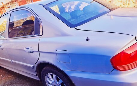 Hyundai Sonata IV рестайлинг, 2005 год, 550 000 рублей, 3 фотография