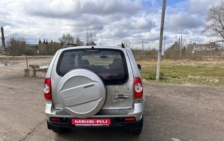 Chevrolet Niva I рестайлинг, 2012 год, 390 000 рублей, 4 фотография