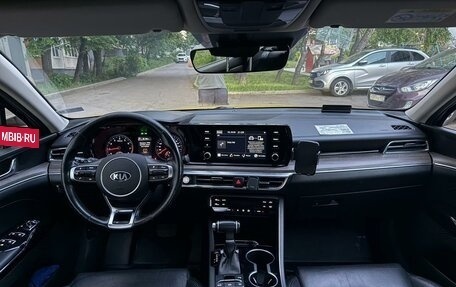 KIA K5, 2021 год, 2 500 000 рублей, 9 фотография