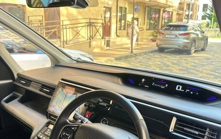 Honda Stepwgn IV, 2017 год, 1 800 000 рублей, 24 фотография