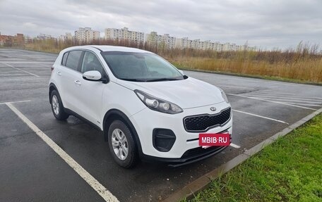 KIA Sportage IV рестайлинг, 2018 год, 1 890 000 рублей, 3 фотография