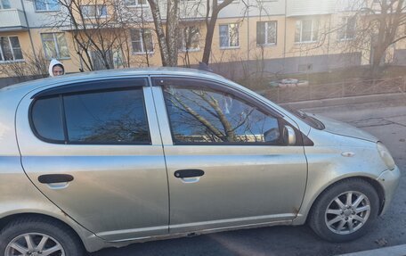 Toyota Vitz, 2001 год, 269 999 рублей, 4 фотография