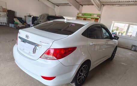 Hyundai Solaris II рестайлинг, 2014 год, 950 000 рублей, 6 фотография