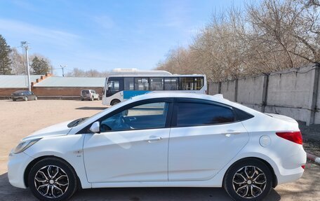 Hyundai Solaris II рестайлинг, 2014 год, 950 000 рублей, 33 фотография