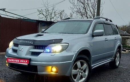 Mitsubishi Outlander III рестайлинг 3, 2005 год, 690 000 рублей, 4 фотография