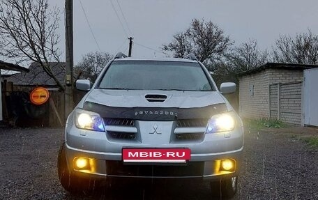 Mitsubishi Outlander III рестайлинг 3, 2005 год, 690 000 рублей, 6 фотография