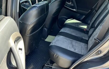 Toyota RAV4, 2011 год, 1 333 000 рублей, 10 фотография