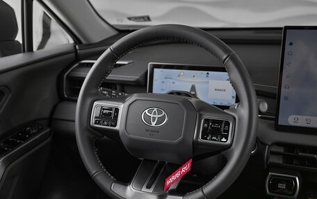 Toyota RAV4, 2026 год, 4 620 000 рублей, 17 фотография