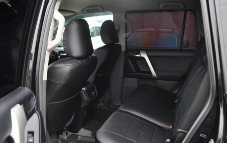 Toyota Land Cruiser Prado 150 рестайлинг 2, 2012 год, 2 470 000 рублей, 11 фотография