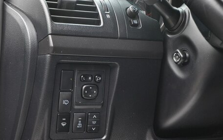 Toyota Land Cruiser Prado 150 рестайлинг 2, 2012 год, 2 470 000 рублей, 14 фотография