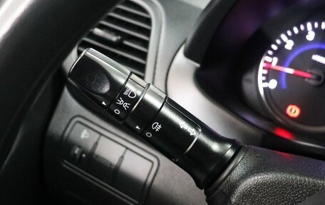 Hyundai Solaris II рестайлинг, 2014 год, 1 000 000 рублей, 12 фотография