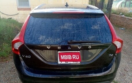 Volvo V60 I, 2012 год, 1 230 000 рублей, 1 фотография