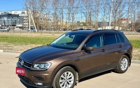 Volkswagen Tiguan II, 2020 год, 2 399 000 рублей, 1 фотография