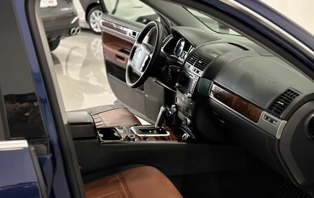 Volkswagen Touareg III, 2008 год, 995 000 рублей, 8 фотография