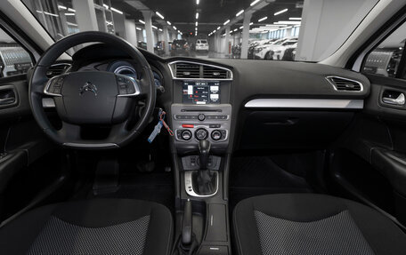 Citroen C4 II рестайлинг, 2018 год, 1 480 000 рублей, 8 фотография