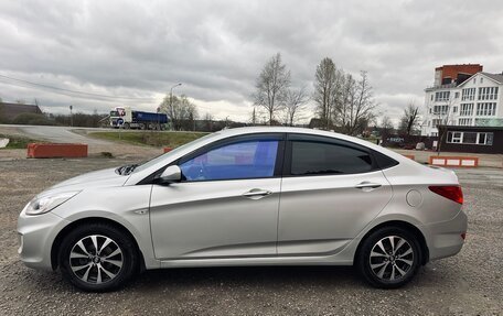 Hyundai Solaris II рестайлинг, 2014 год, 990 000 рублей, 4 фотография