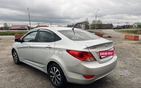 Hyundai Solaris II рестайлинг, 2014 год, 990 000 рублей, 5 фотография