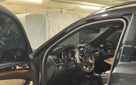 Mercedes-Benz GL-Класс AMG, 2013 год, 4 000 000 рублей, 10 фотография