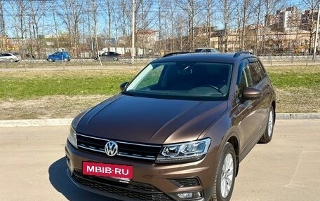 Volkswagen Tiguan II, 2020 год, 2 399 000 рублей, 8 фотография