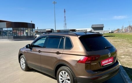 Volkswagen Tiguan II, 2020 год, 2 399 000 рублей, 5 фотография