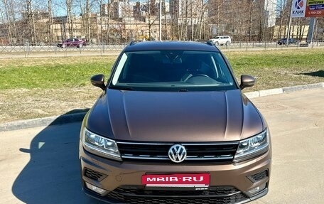 Volkswagen Tiguan II, 2020 год, 2 399 000 рублей, 9 фотография