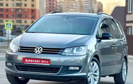 Volkswagen Sharan II, 2015 год, 2 000 000 рублей, 3 фотография