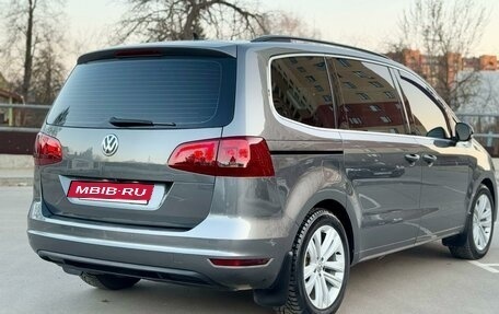 Volkswagen Sharan II, 2015 год, 2 000 000 рублей, 9 фотография