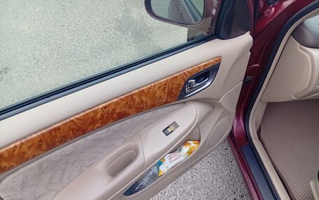 Nissan Bluebird XI, 2001 год, 650 000 рублей, 13 фотография