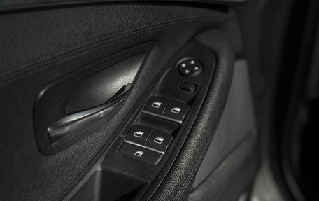 BMW 5 серия, 2013 год, 1 990 000 рублей, 19 фотография