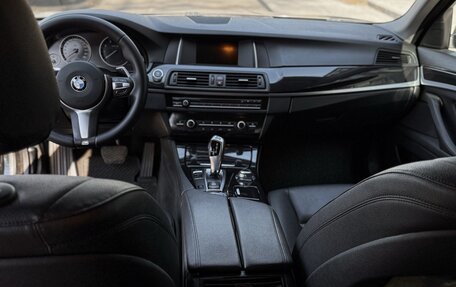 BMW 5 серия, 2013 год, 1 990 000 рублей, 20 фотография