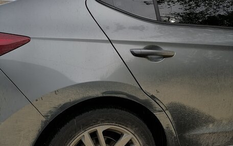 Hyundai Elantra VI рестайлинг, 2018 год, 1 670 000 рублей, 10 фотография