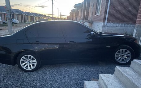 BMW 3 серия, 2005 год, 750 000 рублей, 2 фотография