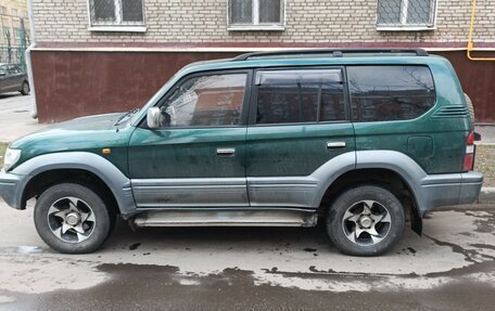 Toyota Land Cruiser Prado 90 рестайлинг, 1997 год, 950 000 рублей, 4 фотография