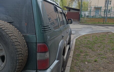 Toyota Land Cruiser Prado 90 рестайлинг, 1997 год, 950 000 рублей, 5 фотография