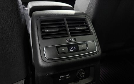 Audi A4, 2020 год, 2 999 000 рублей, 16 фотография