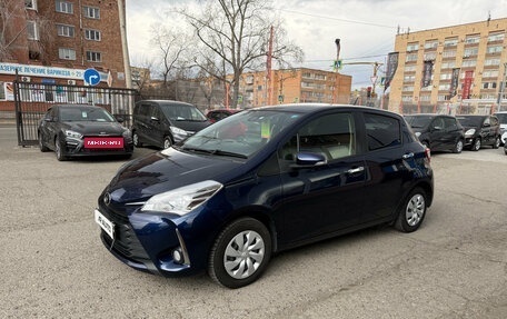 Toyota Vitz, 2019 год, 1 059 000 рублей, 6 фотография