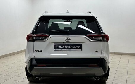 Toyota RAV4, 2021 год, 3 769 000 рублей, 5 фотография