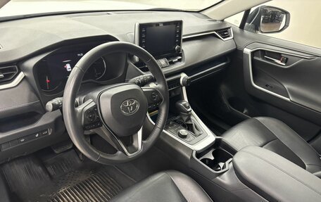 Toyota RAV4, 2021 год, 3 769 000 рублей, 11 фотография
