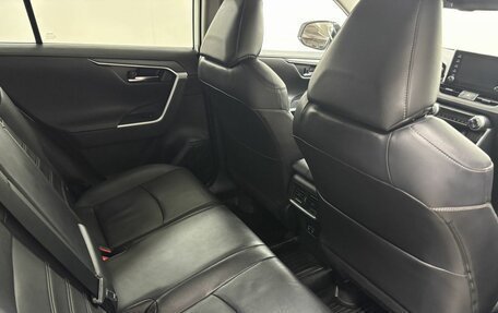 Toyota RAV4, 2021 год, 3 769 000 рублей, 13 фотография