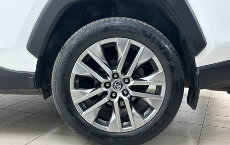 Toyota RAV4, 2021 год, 3 769 000 рублей, 19 фотография