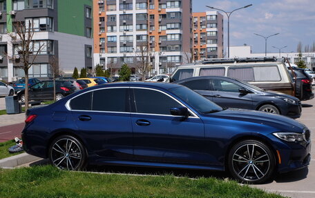 BMW 3 серия, 2019 год, 2 890 000 рублей, 7 фотография