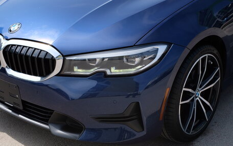 BMW 3 серия, 2019 год, 2 890 000 рублей, 14 фотография