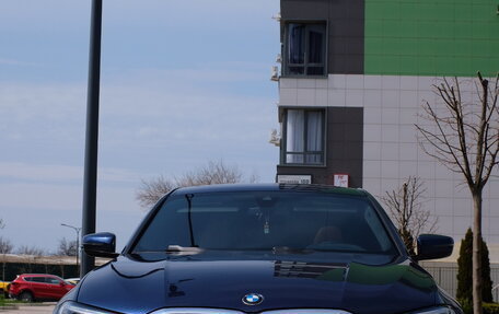 BMW 3 серия, 2019 год, 2 890 000 рублей, 15 фотография