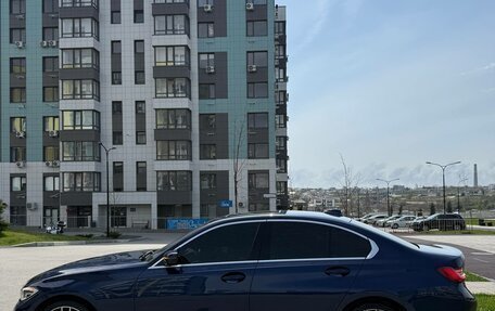 BMW 3 серия, 2019 год, 2 890 000 рублей, 22 фотография