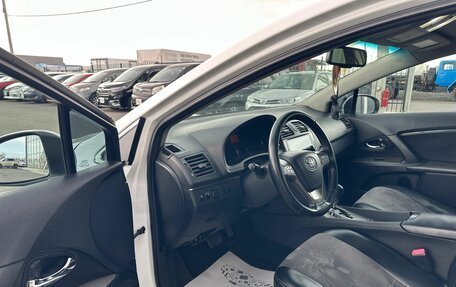 Toyota Avensis III рестайлинг, 2009 год, 1 229 000 рублей, 10 фотография