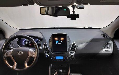 Hyundai ix35 I рестайлинг, 2011 год, 1 020 000 рублей, 10 фотография