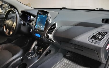 Hyundai ix35 I рестайлинг, 2011 год, 1 020 000 рублей, 11 фотография