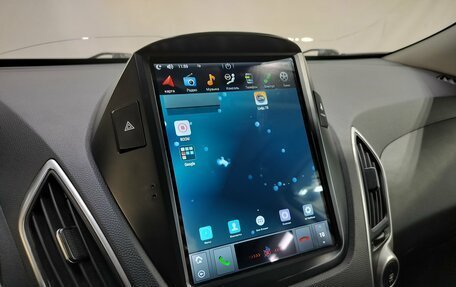 Hyundai ix35 I рестайлинг, 2011 год, 1 020 000 рублей, 15 фотография