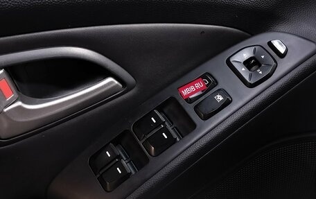 Hyundai ix35 I рестайлинг, 2011 год, 1 020 000 рублей, 18 фотография